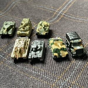 Micro Machines Military Tanks & Trucks